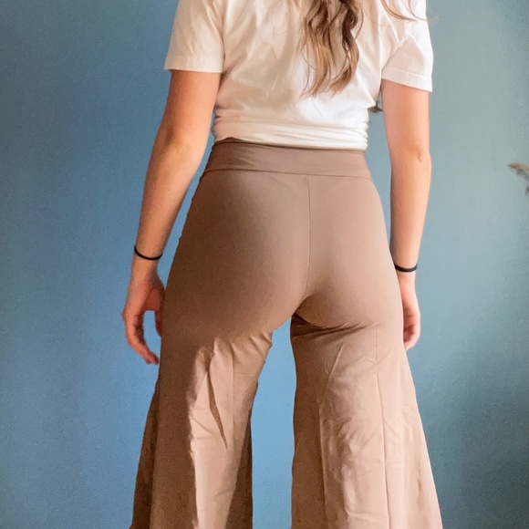 Pantalons évasés fabriqué au Québec - Picture 2 of 5